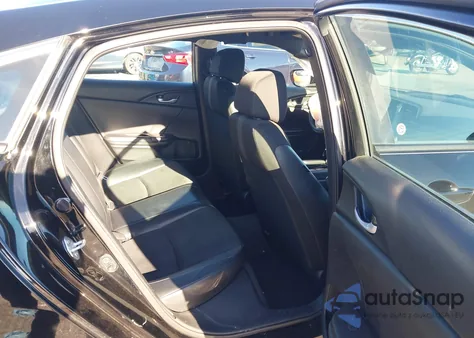 2021 Honda Civic Sport z USA, uszkodzony, nr VIN 2HGFC2F87MH554326